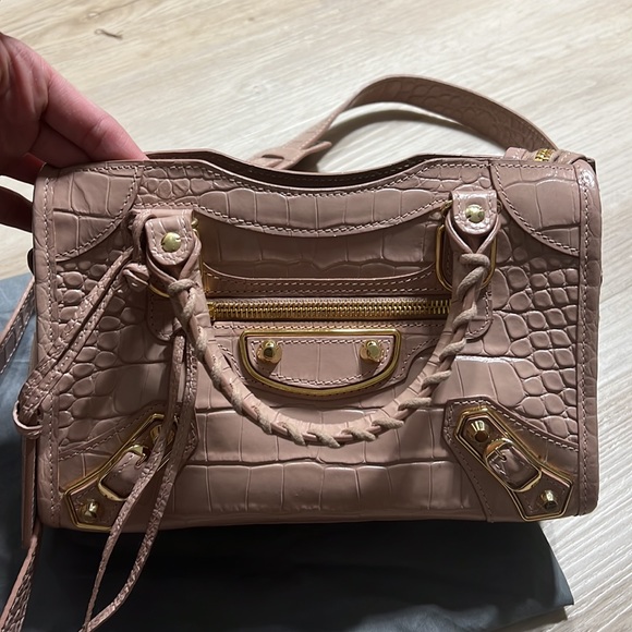 Balenciaga NEO CLASSIC MINI HANDBAG CROCODILE EMBOSSED NUDE - Picture 2 of 7